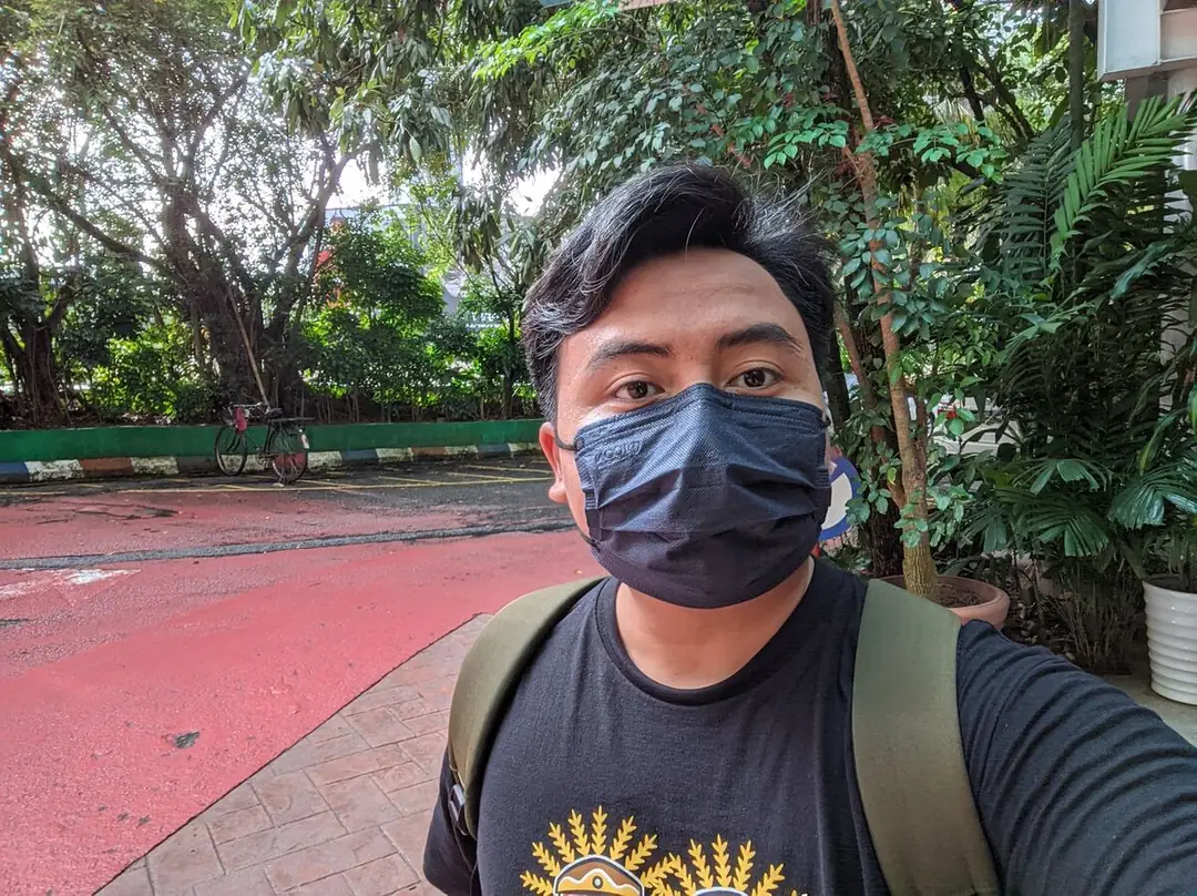 Walking to Hotel After day 1